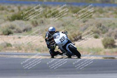 media/Apr-14-2024-SoCal Trackdays (Sun) [[70f97d3d4f]]/8-Turn 16 (1120am)/